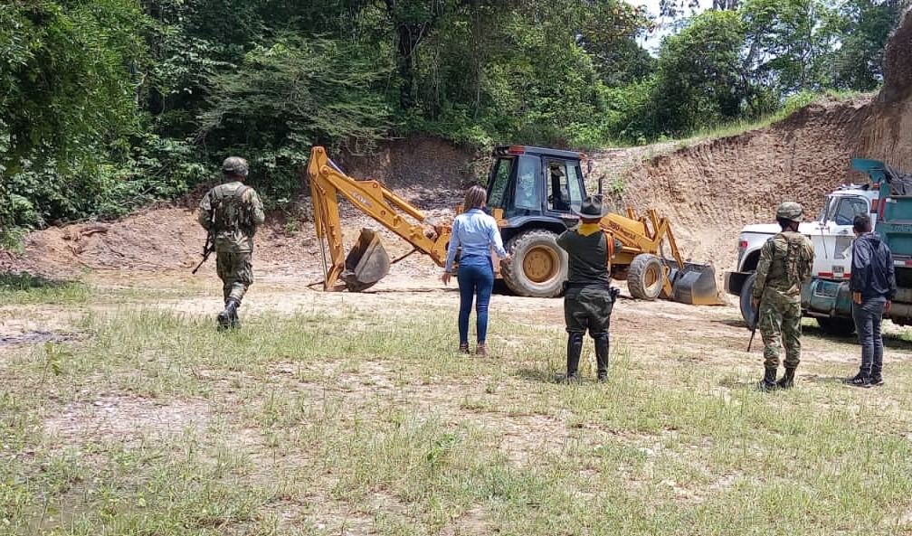 Más de 160 millones se hacían sacando oro ilegal en el norte del Tolima