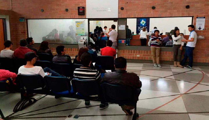 Edificio estatal se cae a pedazos. Autoridades lo intervendrán para evitar tragedia