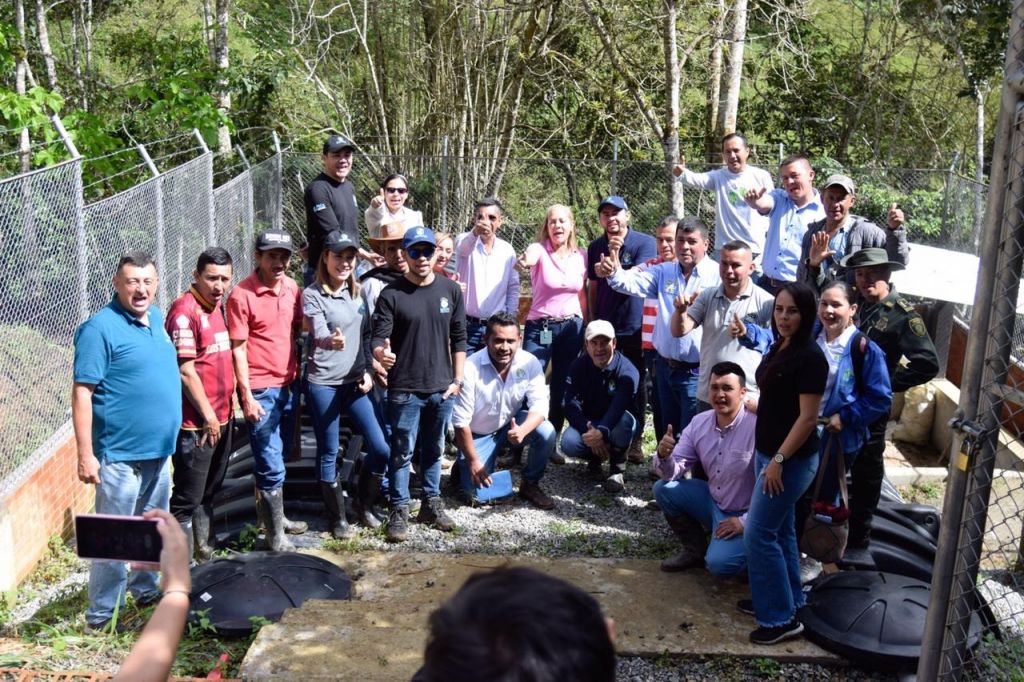 Cortolima entregó dos nuevas Plantas de Tratamiento de Aguas Residuales en el marco del Día mundial del Medio Ambiente.