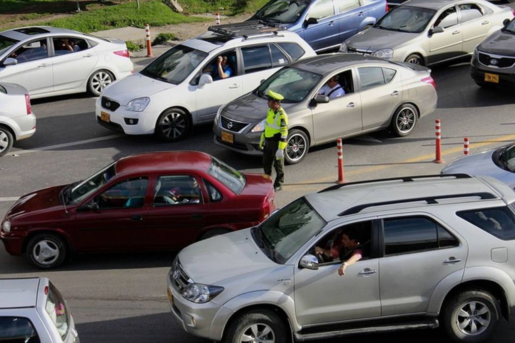 Critican a la alcaldía de Ibagué, por no levantar pico y placa, en fiestas