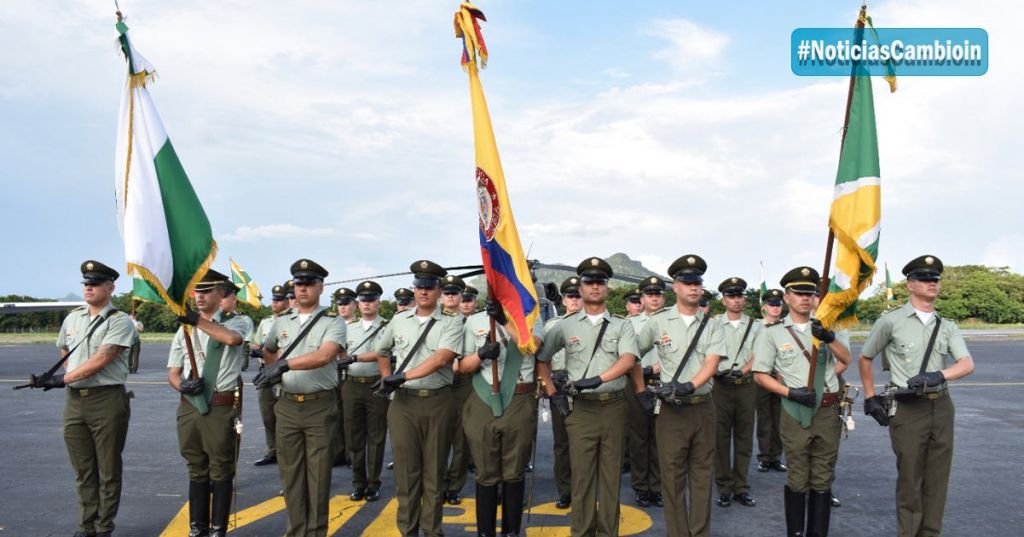 17 nuevos pilotos para la seguridad, se gradúan de escuela de policía de Mariquita