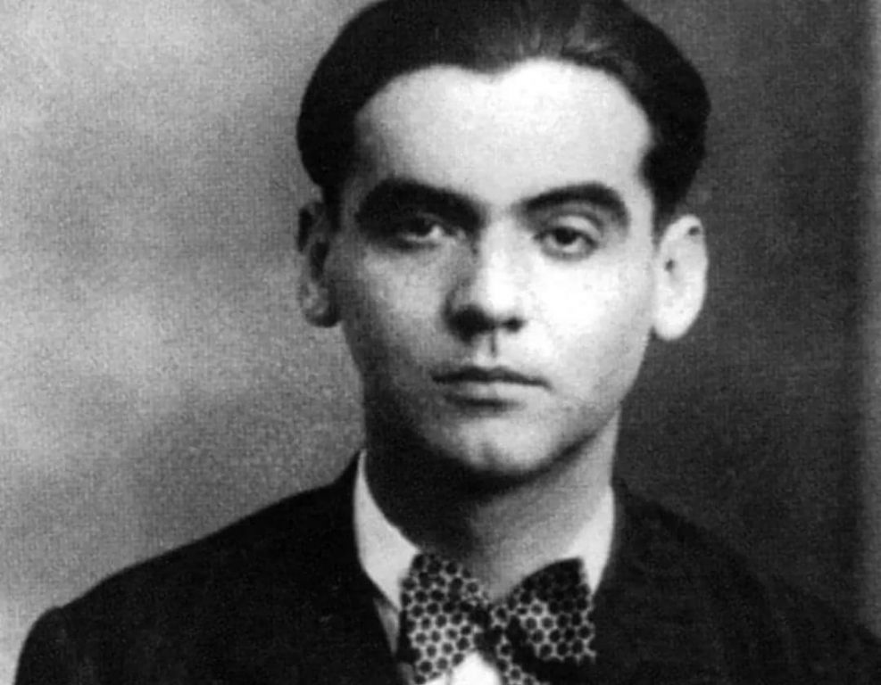 El 18 de Agosto de 1936, fue el fusilamiento del poeta español Federico García Lorca.