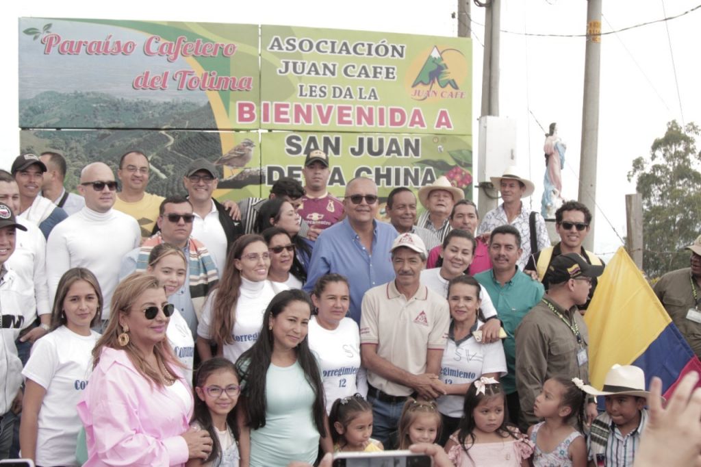 Buscan recursos para pavimentar vía San Bernardo - San Juan de la China