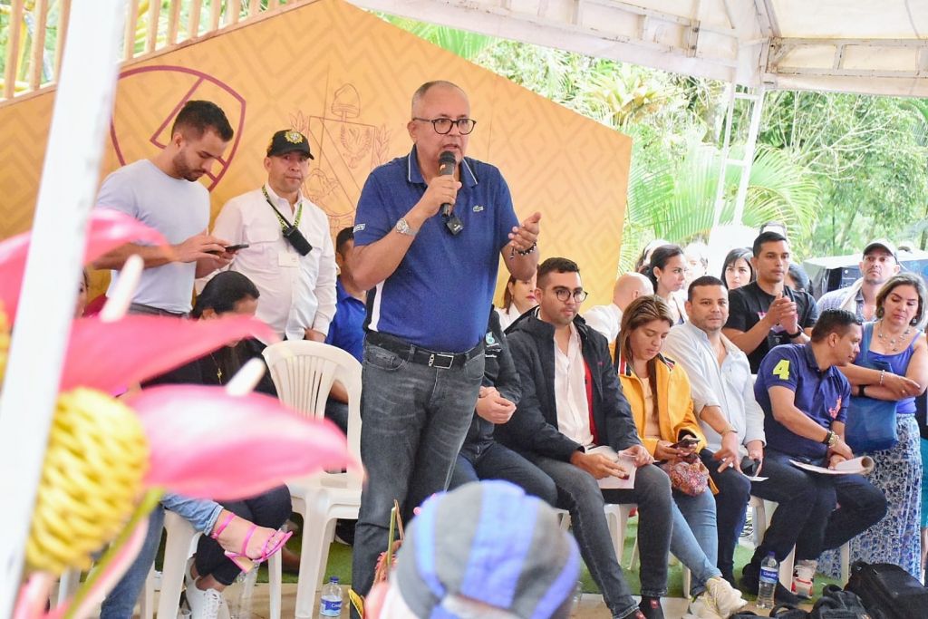 La Paz total, no se consigue desconociendo la fuerza pública: Senador Oscar Barreto