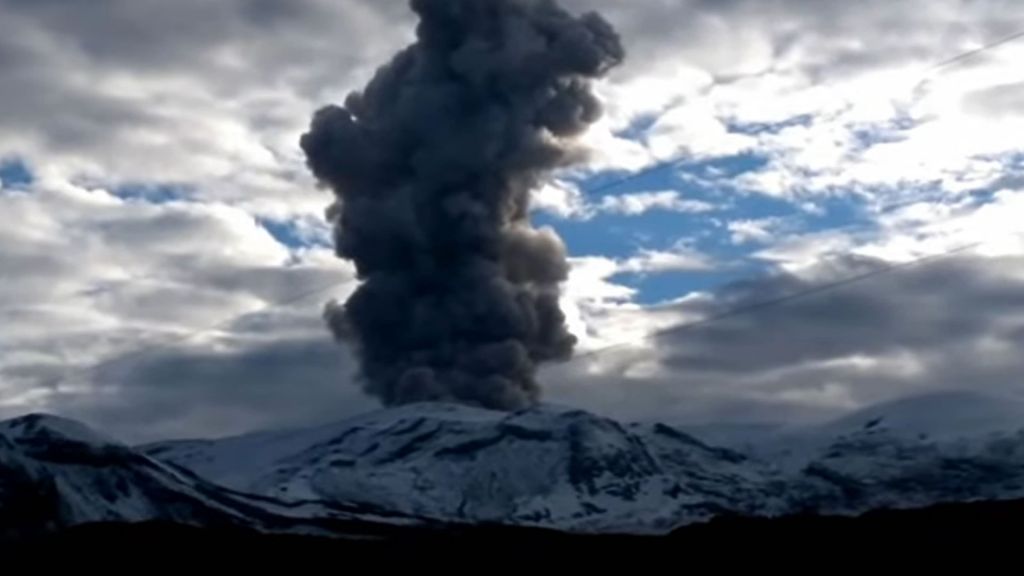 Vías y alarmas alrededor del Nevado del Ruiz en mal estado