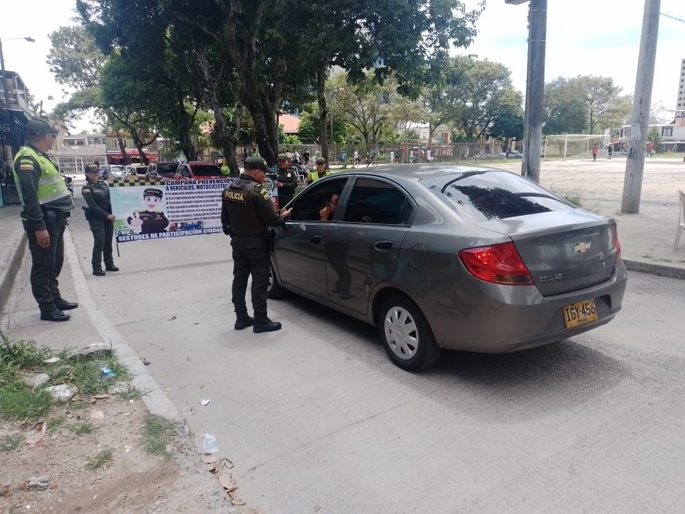 Autoridades se tomaron la ciudadela Simón Bolívar, buscando delincuentes