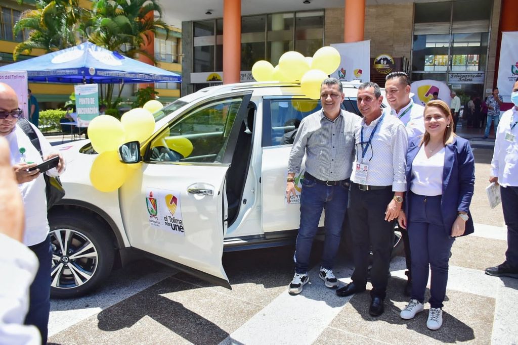 El hospital regional del Líbano recibe por parte de la Gobernación un nuevo vehículo