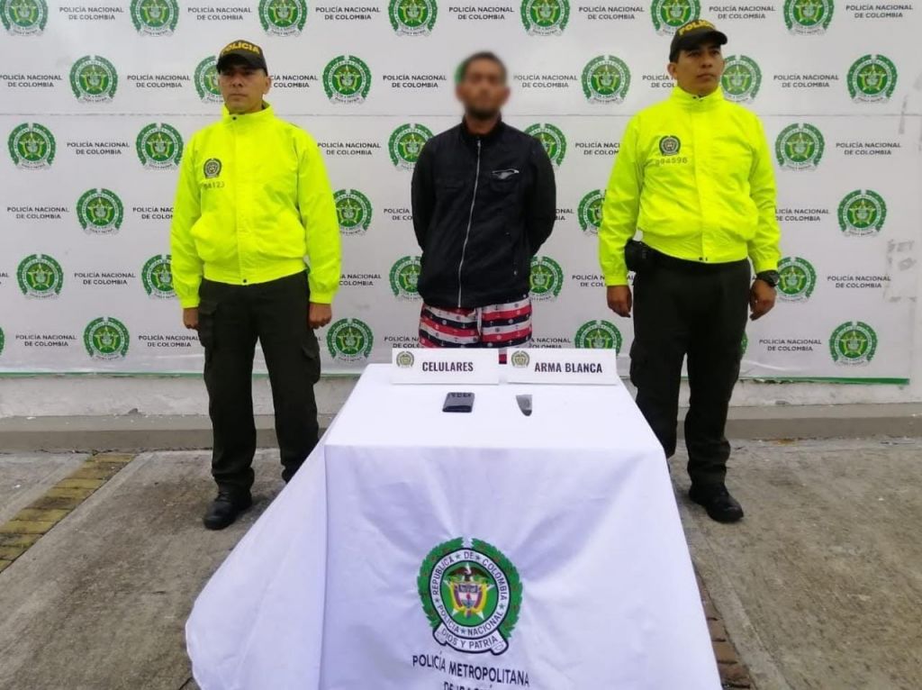 Policía de Ibagué detuvo al diablo, por ladrón