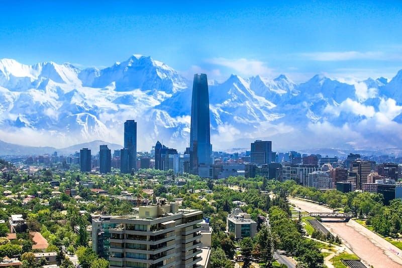 Becas en Chile para personas de 21 hasta los 65 años, promueve Icetex