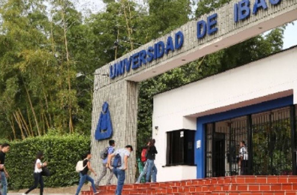 En el baño de la Universidad de Ibagué, muere joven estudiante de derecho