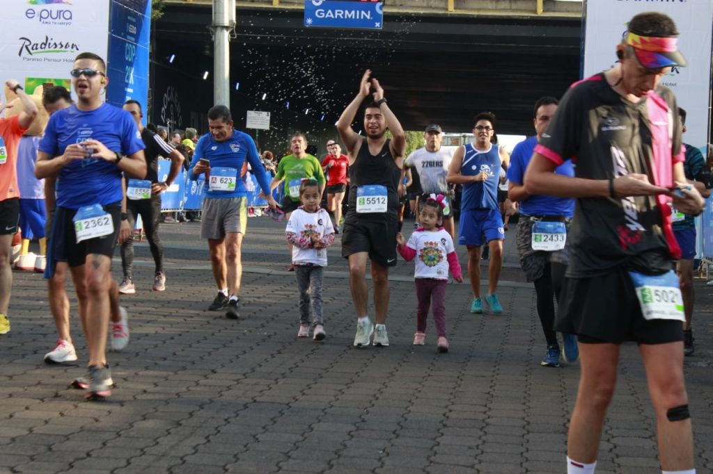 Hoy viernes 18 de noviembre de 2022 por carrera atlética, cierran vía en Ibagué