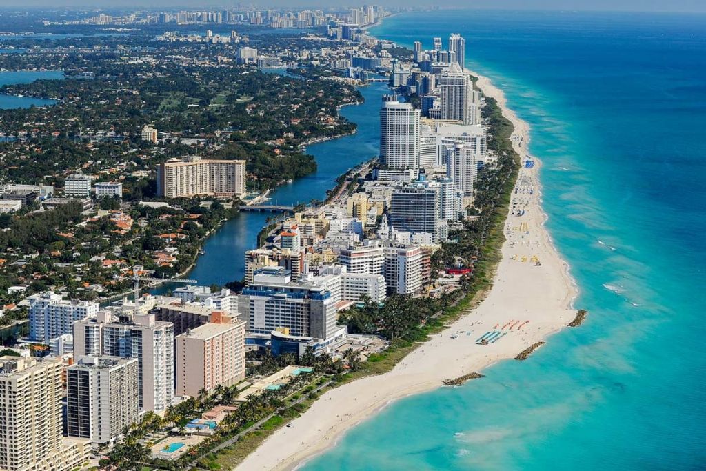 Colombianos segundos en el ranking, de compradores de casa en Miami