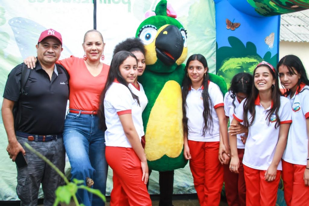 “Polinizadores para educar” el programa de Cortolima que beneficia a 6 instituciones educativas del Tolima