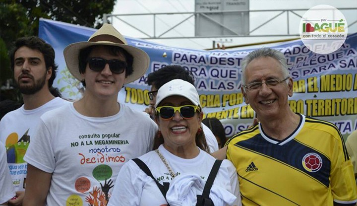 Esposa de Alcalde Jaramillo, le gusta el "serrucho": Vídeo viral