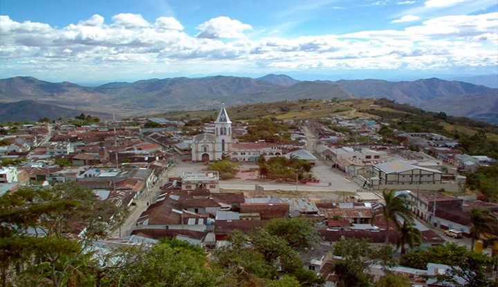 Sancionan secretaria del concejo de Dolores por manilarga