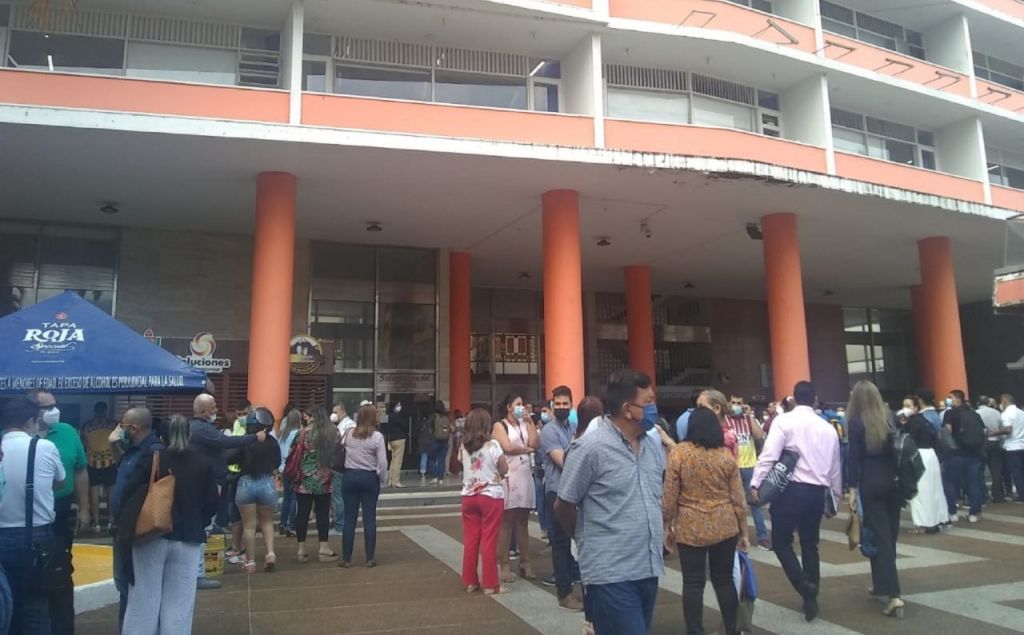 Aun no están claros los hechos que rodearon caída de hombre en la gobernación del Tolima