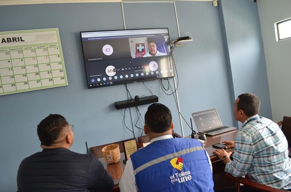 Hospital Regional del Libano participa en la reunión con la dirección de emergencias y desastres del Ministerio de salud y protección social.