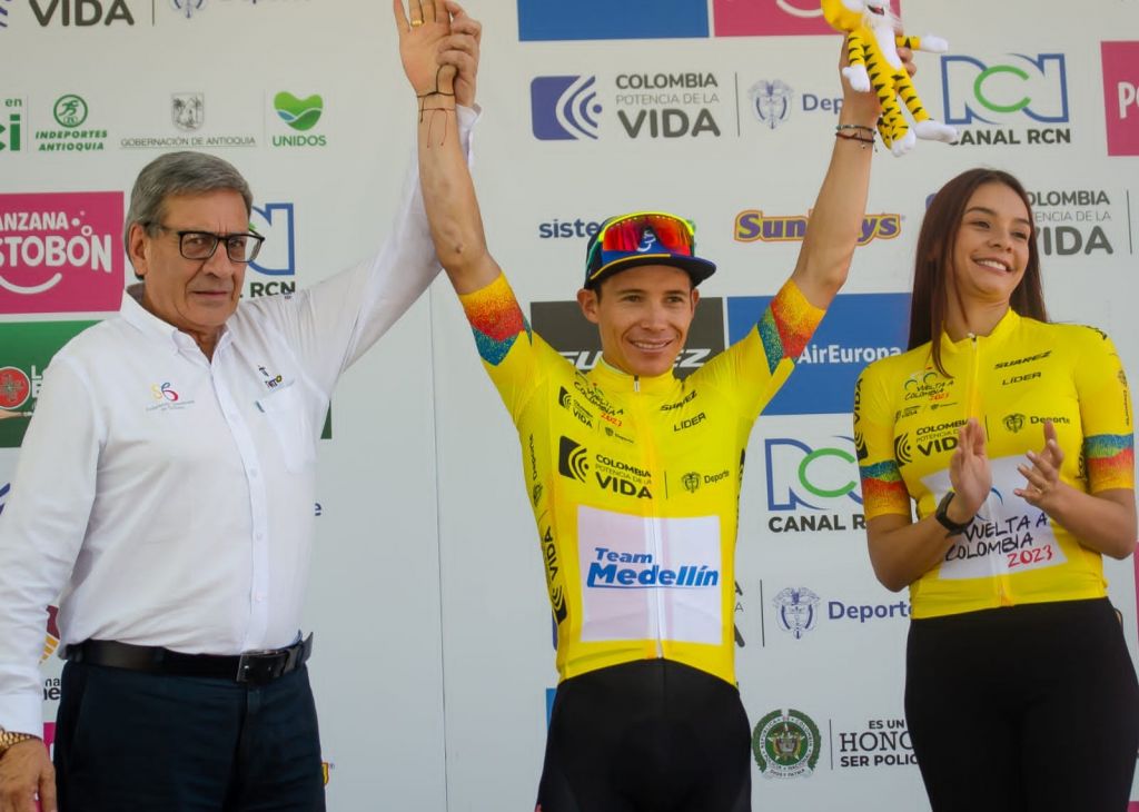 Ratificando su favoritismo, Miguel Ángel López ganó la tercera etapa de la Vuelta a Colombia y se consolida como líder de la carrera