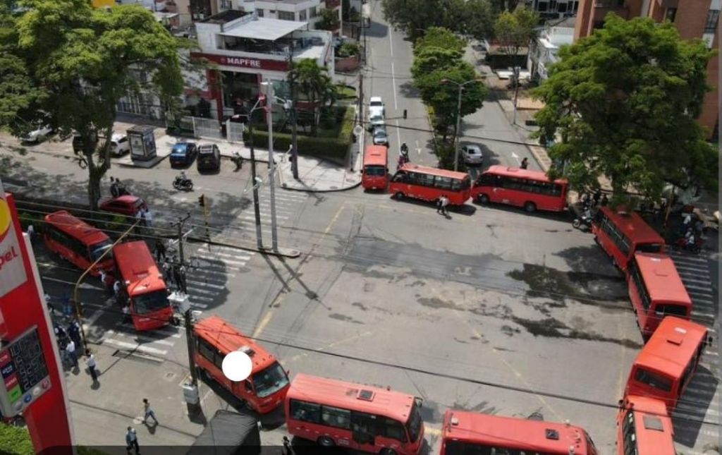 Divididos dueños de buses, por paro programado para el 25 de julio en Ibagué