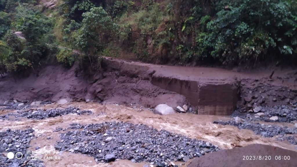 La mitad del Tolima se quema, y la otra se inunda