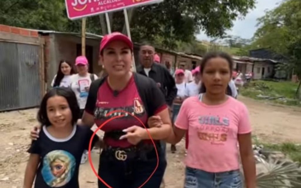 Johana Aranda, tiene los mismos gustos opulentos de su mentor Hurtado