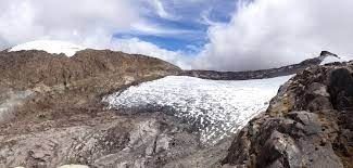 Autoridades mantienen bajo vigilancia, al volcán Nevado de Santa Isabel