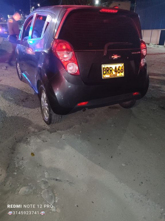 Hombre fue baleado dentro de un carro, en transitada vía de Ibagué