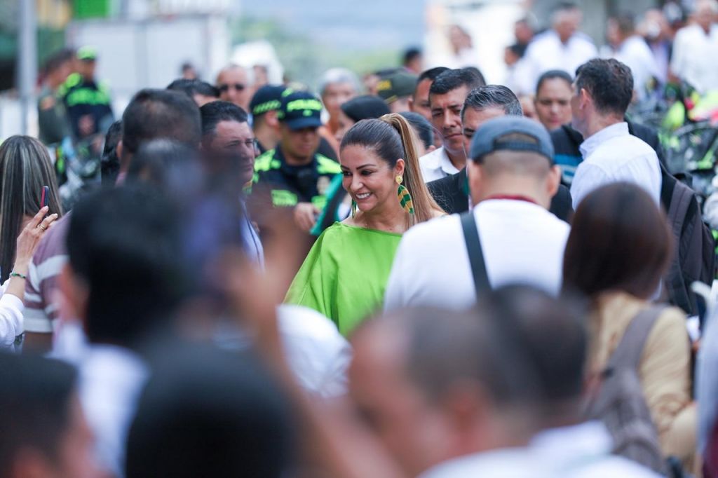 Para cumplir el plan de desarrollo, Gobernadora empeñara al Tolima