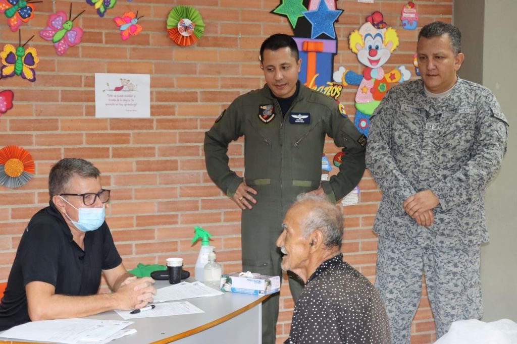 La fuerza aérea aterrizó con jornada médica, en Rovira Tolima