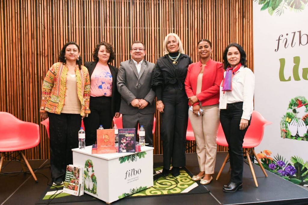 Cortolima presentó cartillas de ‘Expedición Arcoíris’ en la FILBo