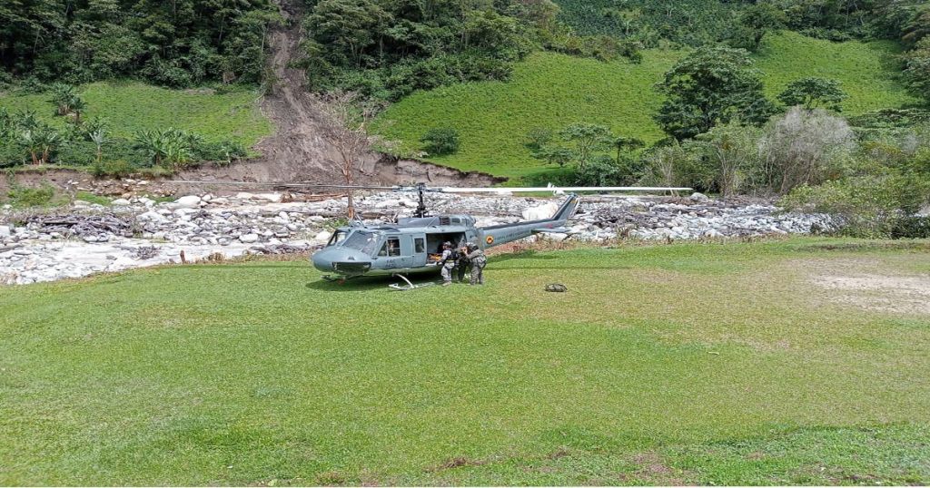 Heridos por deslizamiento de tierra en Chaparral fueron evacuados exitosamente vía aérea