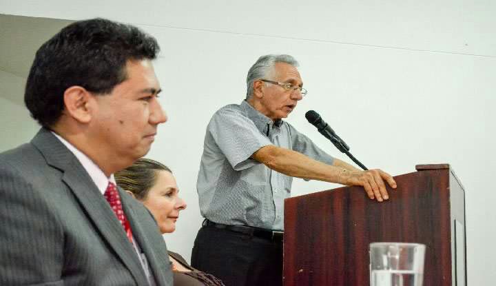 Gerente Hospital San Francisco estaría cobrando doble sueldo