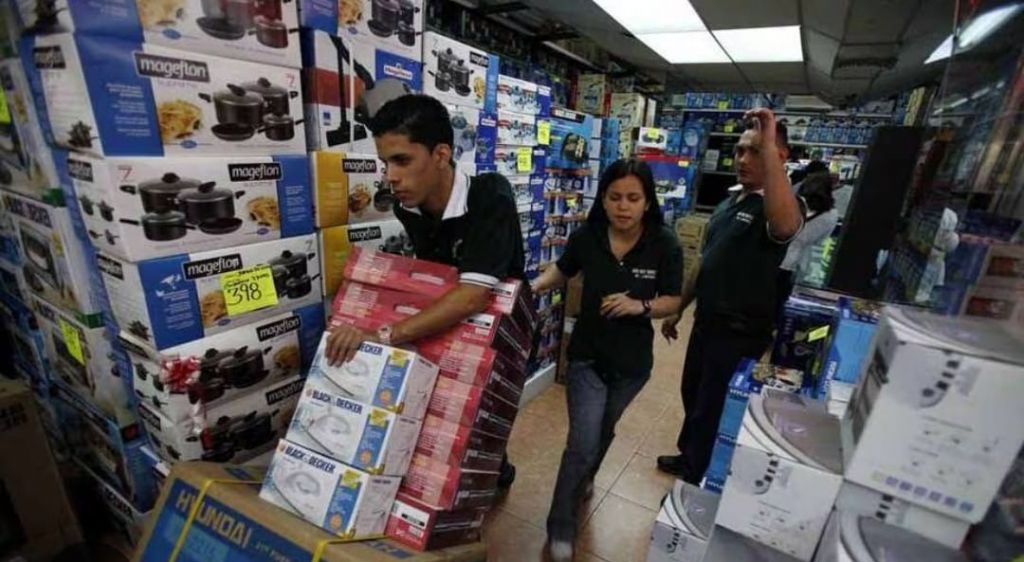 Comerciantes esperan 240 mil turistas durante el festival folclórico de Ibagué