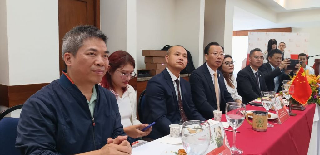 Universidad del Tolima y Universidad Agrícola del Sur de China sellan alianza para investigaciones sobre el bambú y el control biológico de plagas en cítricos