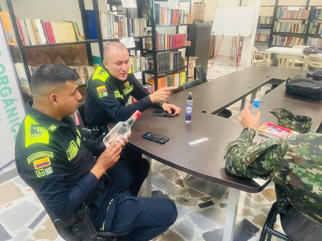 El Tolima lucha contra el contrabando, y el licor ilegal