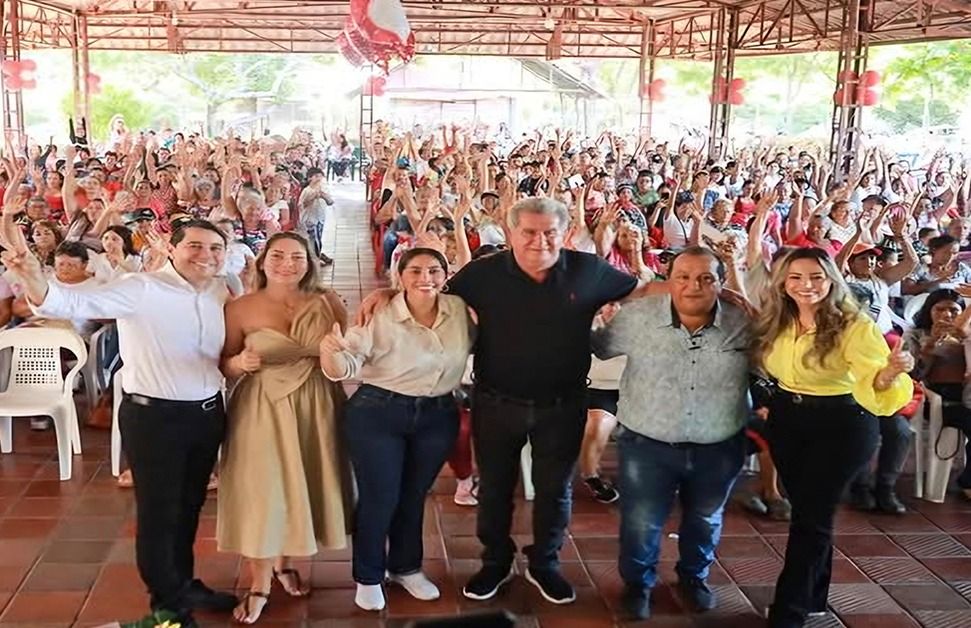 Yepes, se arrodilló a Hurtado, para que su esposa sea alcaldesa de Ibagué