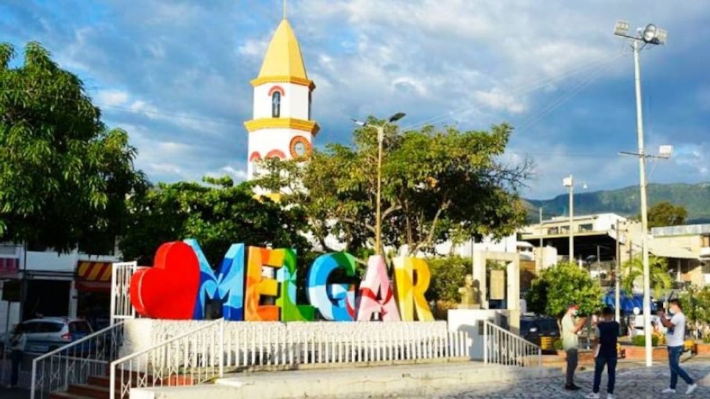 "Melgar sí tiene quién lo Rob… Perdón, quién lo Gobierne"