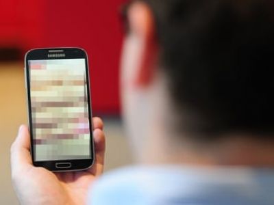 Por fotos íntimas exhibidas por concejal, sacan a empleada de la alcaldía