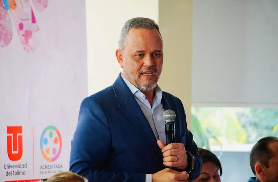 La Universidad del Tolima : se va el Rector… pero ¿se va el poder?