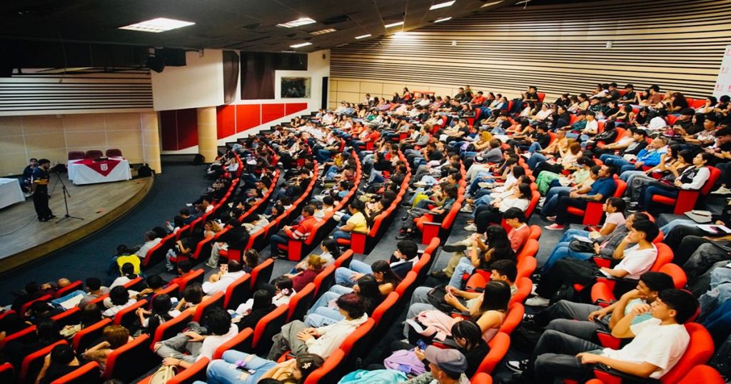 Universidad del Tolima recibe a 250 estudiantes de grado 11 para su preparación preicfes de manera gratuita.