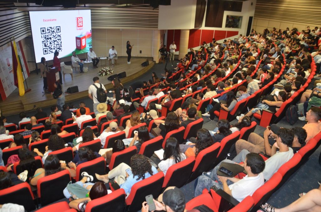 ¡Auditorio lleno! Candidata y candidatos a la rectoría de la UT socializaron sus propuestas ante la comunidad universitaria