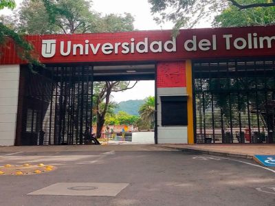 Maltratados, y mal remunerados, así se sienten contratistas de la UT