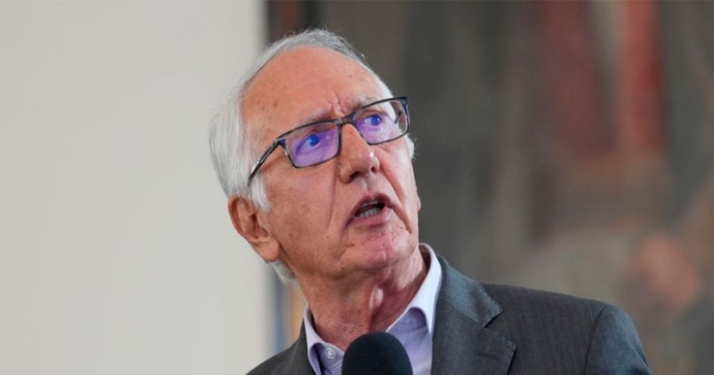 Fin a medio siglo de carrera política de Jaramillo, por proceso de corrupción