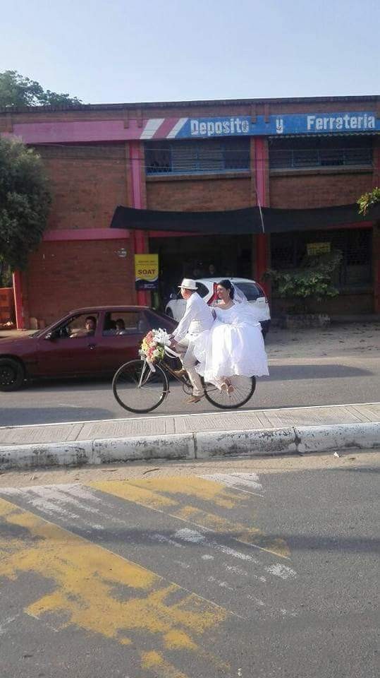 El llamativo matrimonio que paralizó un municipio del Tolima