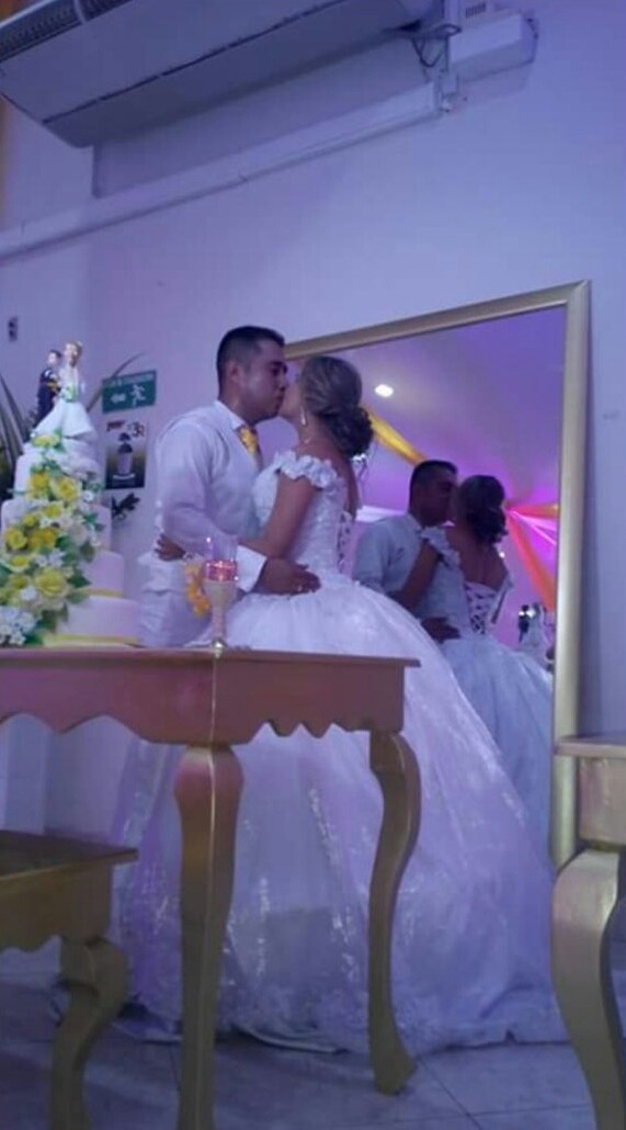 Otro singular matrimonio  se registró en el Tolima