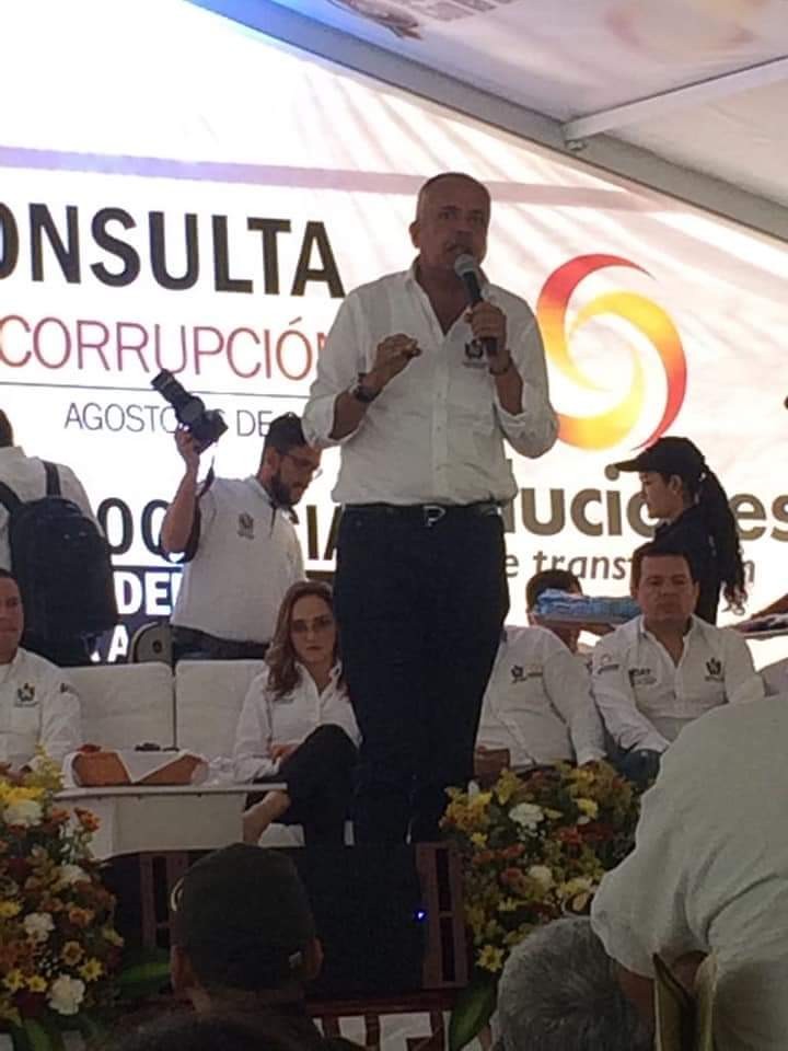 Por corrupción gobernador denunció gerente de hospital