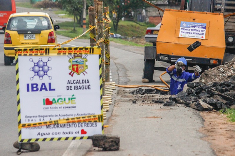 Los polémicos contratos de emergencias 2019 en el IBAL