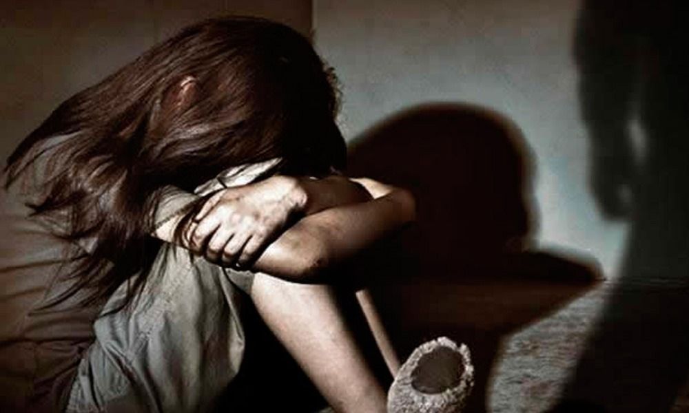 Capturan depravado que violaba a su hijastra de 11 años