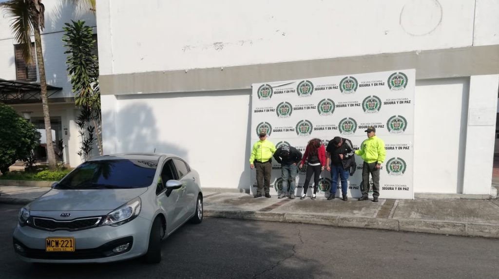 Cae banda que hurtaba en parqueaderos de centros comerciales