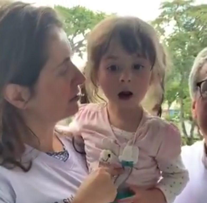 Paloma, utilizó su hija para hacer política, y el mundo le cayó encima